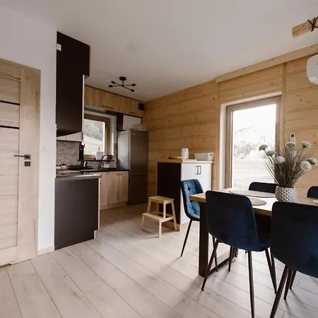 Vakantiehuis Domek Na Lace Kwietnej