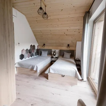 Vakantiehuis Domek Na Lace Kwietnej Grywald